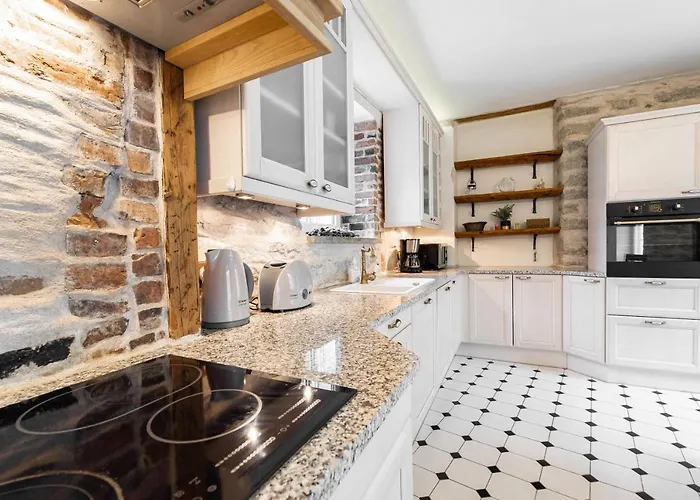 Airhome - Vaimu * Reval