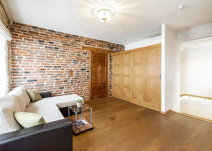 Airhome - Vaimu * Reval